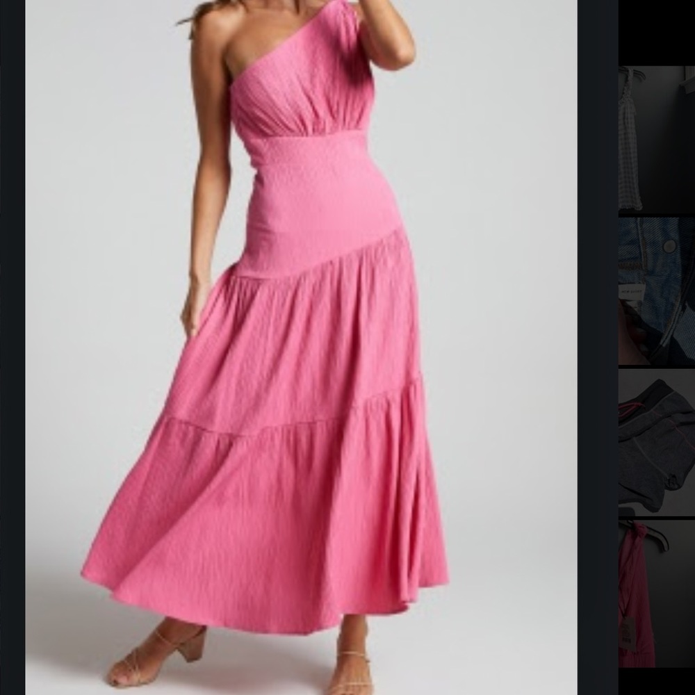 NWT showpo dress!
